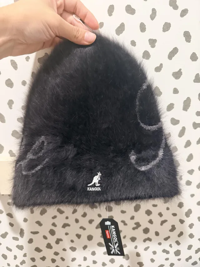 Supreme × Kangol Furgora Jacquard Beanie — Black — One Size — New With Tags